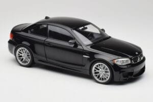 BMW 1M Coupe E82 Black Metallic Minichamps 1:18 110020021 Kov – obrázek 6 z 8
