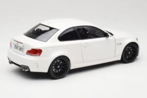BMW 1M Coupe E82 Bílý Minichamps 1:18 110020022 Kov – obrázek 3 z 8