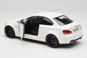 BMW 1M Coupe E82 Bílý Minichamps 1:18 110020022 Kov – obrázek 5 z 8