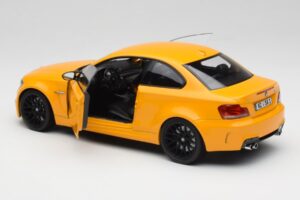 BMW 1M Coupe E82 Žlutý Minichamps 1:18 110020026 Kov – obrázek 5 z 8