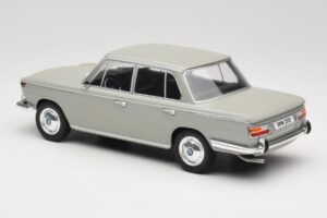 BMW 2000 TI Šedý MCG 1:18 MCG18112 Kov – obrázek 5 z 6