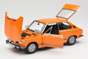 BMW 2000 Tii Touring Oranžový Minichamps 1:18 80430145824 Kov – obrázek 2 z 8