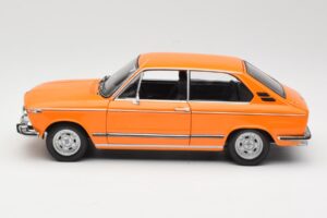 BMW 2000 Tii Touring Oranžový Minichamps 1:18 80430145824 Kov – obrázek 4 z 8