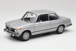 BMW 2002 Tii Polaris Stříbrný AUTOart 1:18 80430146517 Kov
