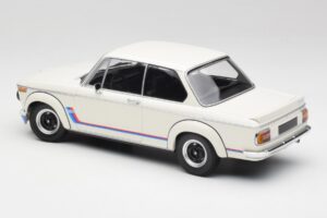 BMW 2002 Tii Turbo Alpine White Minichamps 1:18 155026200 Kov – obrázek 5 z 6
