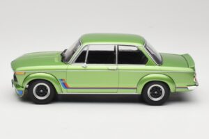 BMW 2002 Turbo Green Metallic Minichamps 1:18 155026206 Kov – obrázek 3 z 6