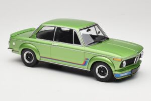 BMW 2002 Turbo Green Metallic Minichamps 1:18 155026206 Kov – obrázek 4 z 6