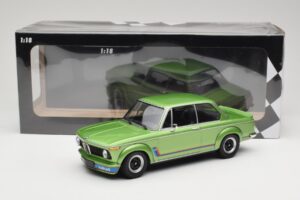 BMW 2002 Turbo Green Metallic Minichamps 1:18 155026206 Kov – obrázek 6 z 6