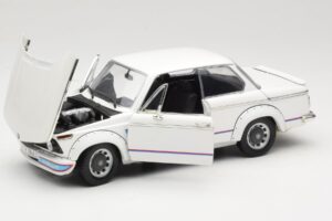 BMW 2002 Turbo E10 Bílý Anson 1:18 30393 Kov – obrázek 2 z 8