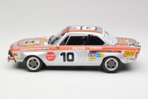 BMW 2800 CS Team Schnitzer #10 J. Fitzpatrick / J. Peltier Spa 1972 Minichamps 1:18 155722710 Kov – obrázek 3 z 6