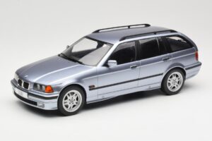 BMW 3 Series E36 Touring Blue Metallic MCG 1:18 MCG18365 Kov