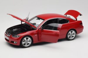 BMW 3 Series E92 Červený Kyosho 1:18 80430407219 Kov – obrázek 2 z 8