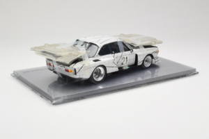 BMW 3.0 CSL Art Car Frank Stella Minichamps 1:18 80430150928 Kov – obrázek 3 z 6