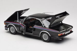 BMW 3.0 CSL E9 Černý Minichamps 1:18 180029025 Kov – obrázek 5 z 8