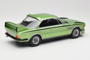 BMW 3.0 CSL E9 Green Metallic Minichamps 1:18 155028132 Kov – obrázek 2 z 6