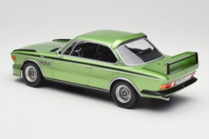 BMW 3.0 CSL E9 Green Metallic Minichamps 1:18 155028132 Kov – obrázek 5 z 6