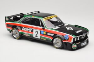 BMW 3.0 CSL E9 #2 Luigi Racing J-M. de Wael / A. de Fierlant Winners GP Nurburgring 1976 Minichamps 1:18 155762502 Kov – obrázek 4 z 6