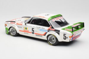 BMW 3.0 CSL E9 #5 Assoc Interim J-C. Chavan / A. Detrin Winners 24 Hours of Spa 1976 Minichamps 1:18 155762505 Kov – obrázek 5 z 6