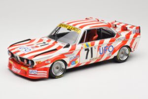 BMW 3.0 CSL E9 #71 Luigi Racing P. Xhenceval / J. Dieudonné 24 Hours of Le Mans 1977 Minichamps 1:18 155772571 Kov