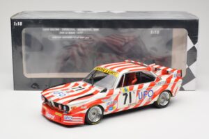 BMW 3.0 CSL E9 #71 Luigi Racing P. Xhenceval / J. Dieudonné 24 Hours of Le Mans 1977 Minichamps 1:18 155772571 Kov – obrázek 6 z 6