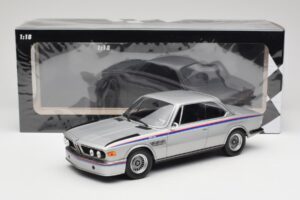 BMW 3.0 CSL E9 Polaris Silver Minichamps 1:18 155028135 Kov – obrázek 6 z 6