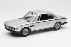 BMW 3.0 CSL E9 Stříbrný Minichamps 1:18 180029020 Kov