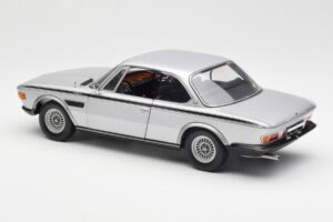 BMW 3.0 CSL E9 Stříbrný Minichamps 1:18 180029020 Kov – obrázek 7 z 8