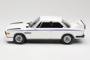 BMW 3.0 CSL E9 Bílý Minichamps 1:18 155028136 Kov – obrázek 3 z 6