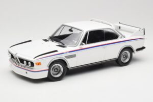 BMW 3.0 CSL E9 Bílý Minichamps 1:18 155028136 Kov