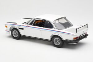BMW 3.0 CSL E9 Se Sadou Spoilerů Bílý Minichamps 1:18 180029021 Kov – obrázek 7 z 8