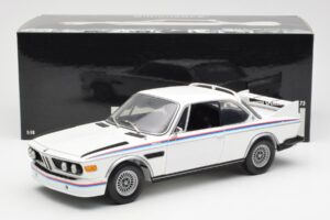 BMW 3.0 CSL E9 Se Sadou Spoilerů Bílý Minichamps 1:18 180029021 Kov – obrázek 8 z 8