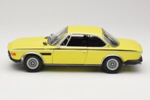 BMW 3.0 CSL E9 Žlutý Minichamps 1:18 80430137980 Kov – obrázek 4 z 8