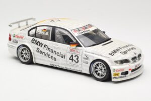 BMW 320i E46 #43 D. Muller WTCC 2005 AUTOart 1:18 80543 Kov – obrázek 4 z 6