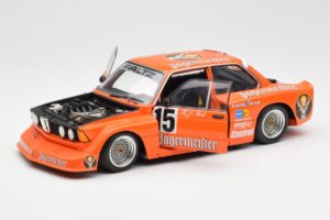 BMW 320i #15 Jägermeister H-J. Stuck Winner DRM Eifelrennen 1977 Minichamps 1:18 180772115 Kov – obrázek 2 z 8