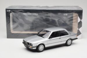 BMW 323i E21 Stříbrný Minichamps 1:18 155026001 Kov – obrázek 6 z 6