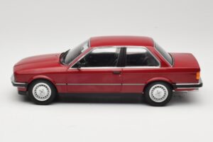 BMW 323i E30 Carmine Minichamps 1:18 155026008 Kov – obrázek 3 z 6