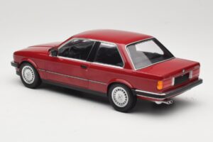 BMW 323i E30 Carmine Minichamps 1:18 155026008 Kov – obrázek 5 z 6