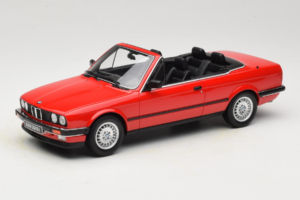 BMW 325i E30 Kabriolet Jasně Červený Otto 1:18 OT1194 Pryskyřice