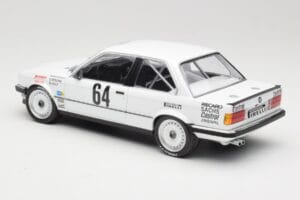 BMW 325i E30 #64 Auto Budde K. Oestreich / E. Rensing Winner 24 Hours Nürburgring 1986 Minichamps 1:18 155862664 Kov – obrázek 4 z 6