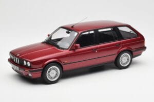 BMW 325i E30 Touring Červený Metallic Norev 1:18 183218 Kov