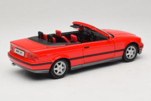 BMW 325i E36 Kabriolet Červený Maisto 1:18 50229 Kov – obrázek 3 z 8