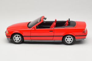 BMW 325i E36 Kabriolet Červený Maisto 1:18 50229 Kov – obrázek 4 z 8