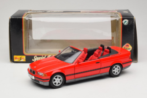 BMW 325i E36 Kabriolet Červený Maisto 1:18 50229 Kov – obrázek 8 z 8