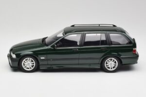 BMW 328i E36 Touring M Pack Kapradinová Zelená Otto 1:18 OT1064 Pryskyřice – obrázek 3 z 6
