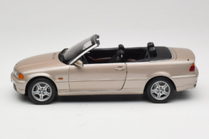 BMW 328i E46 Kabriolet Sand Beige Metallic Kyosho 1:18 80430009756 Kov – obrázek 5 z 9