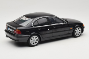 BMW 328i E46 Černý UT Models 1:18 80439422373 Kov – obrázek 3 z 8