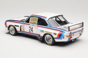 BMW 3.5 CSL #24 H. Stuck / S. Posey 12 Hours of Sebring 1975 Minichamps 1:18 80430139188 Kov – obrázek 7 z 8