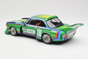 BMW 3.5 CSL E9 Schnitzer #10 D. Quester / R. Peterson 6 Hours Watkins Glen 1976 Minichamps 1:18 155762610 Kov – obrázek 5 z 6