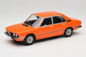 BMW 5 Series E12 Oranžový MCG 1:18 MCG18540 Kov