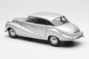 BMW 502 2.6 Luxus Super Stříbrný AUTOart 1:18 70593 Kov – obrázek 7 z 8